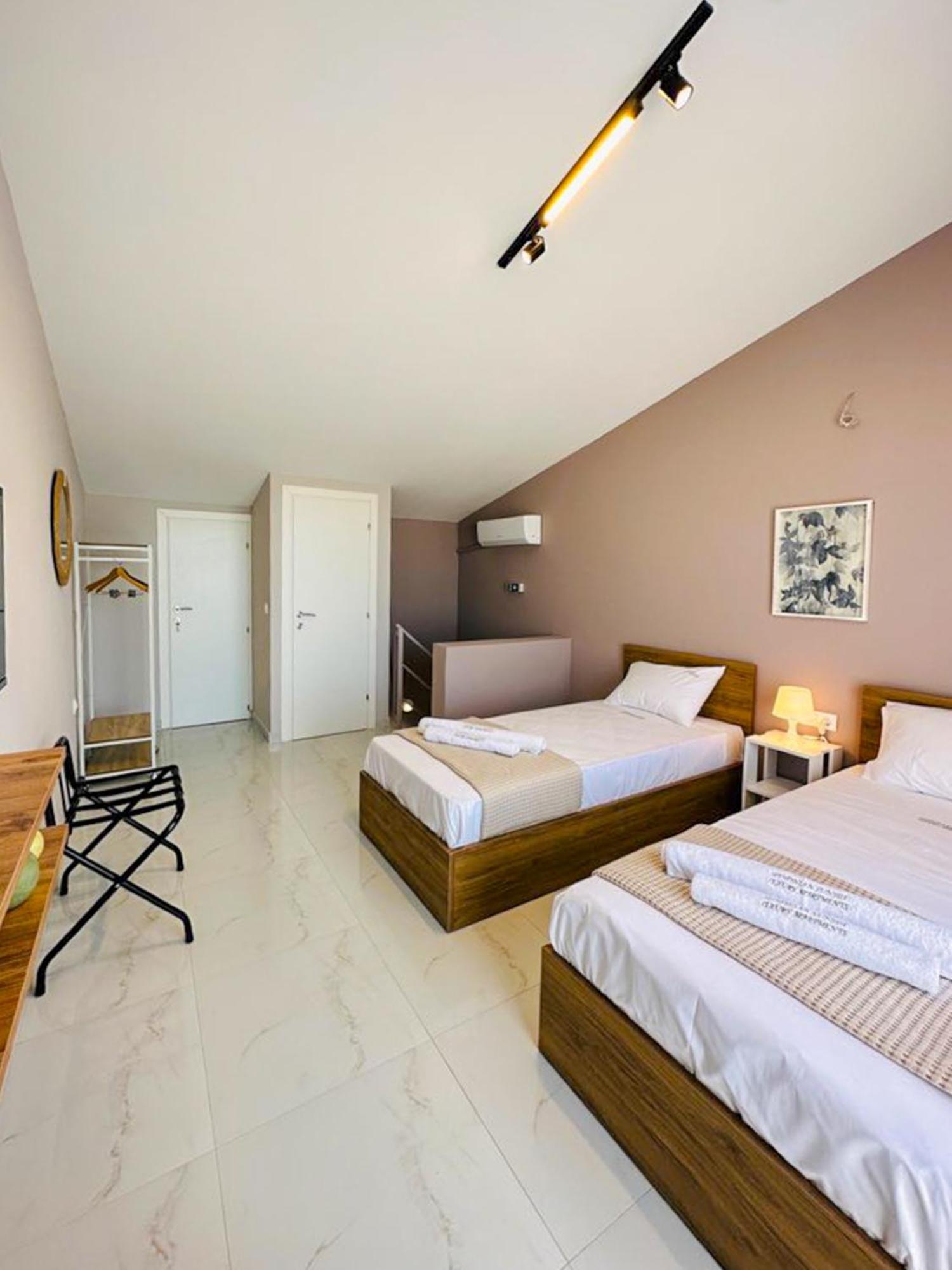 Апарт готель Sithonian Sunset Luxury - Nikiti Cozy Getaways Екстер'єр фото